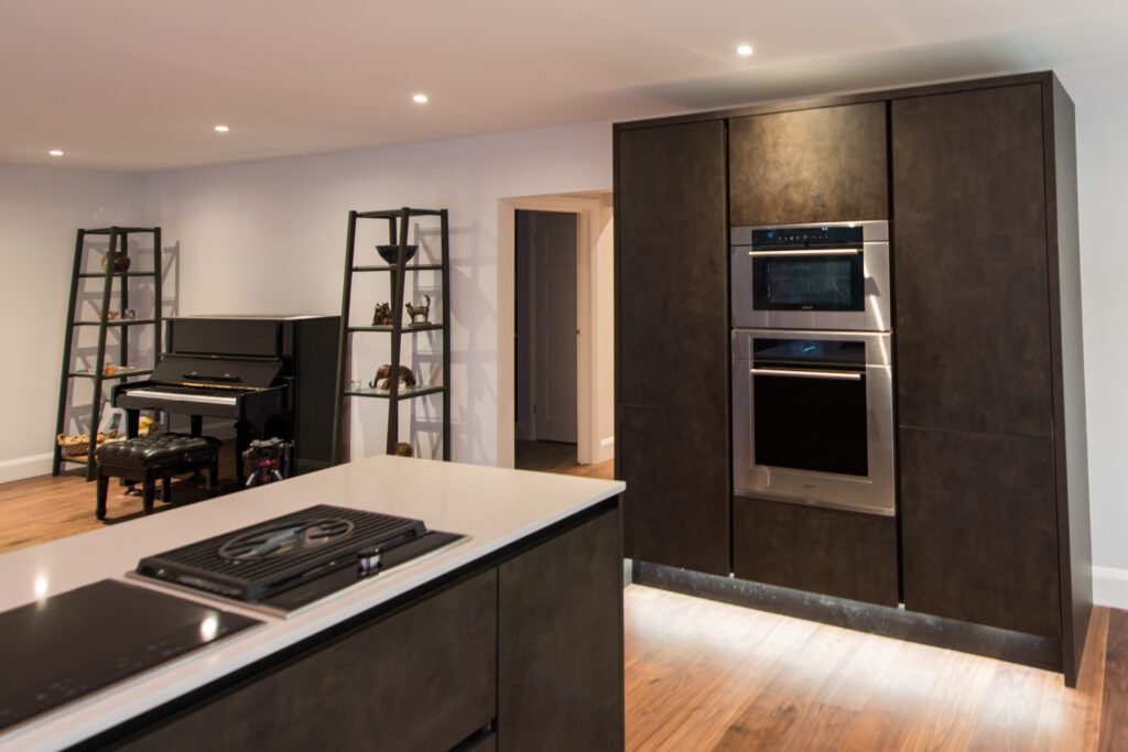 R Solanki - St Albans