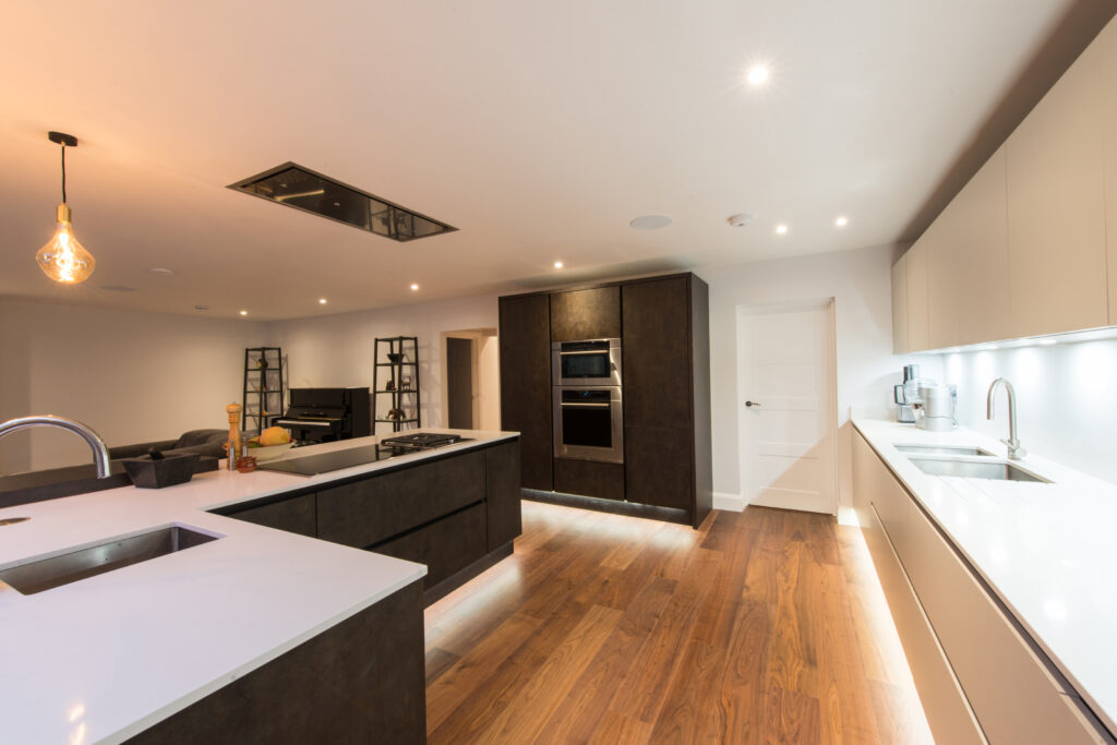 R Solanki - St Albans