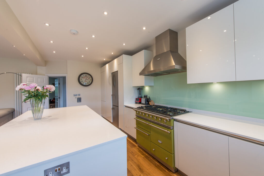 Z Shaw - North Finchley