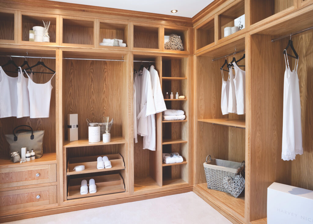 Walk In Wardrobes